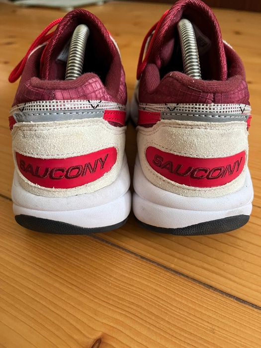 Кросівки  для бігу Saucony AYA