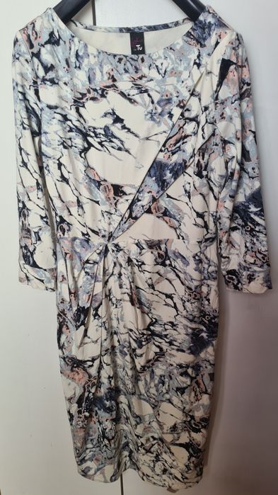 Sukienka midi nowa z metką