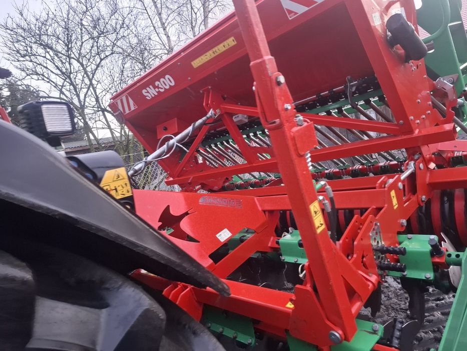Siewnik agregat uprawowo siewny talerzowy agro masz SN 300