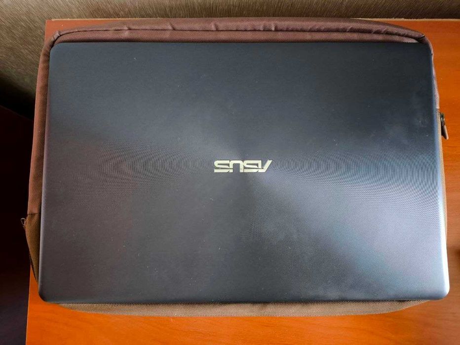 Ноутбук ASUS VivoBook 15 X542UF-DM004T  Dark Grey.