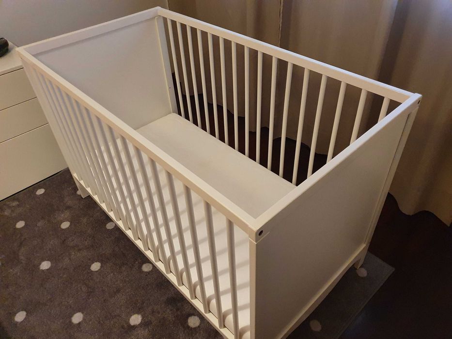 Berço bebé IKEA + colchão