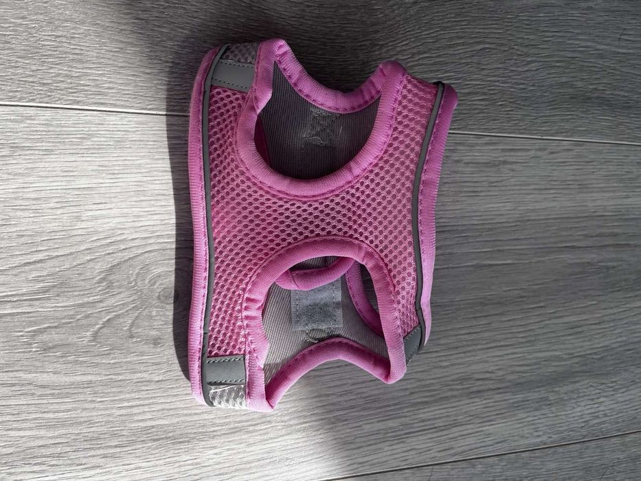 Продам нові шлейки для собаки розмір S