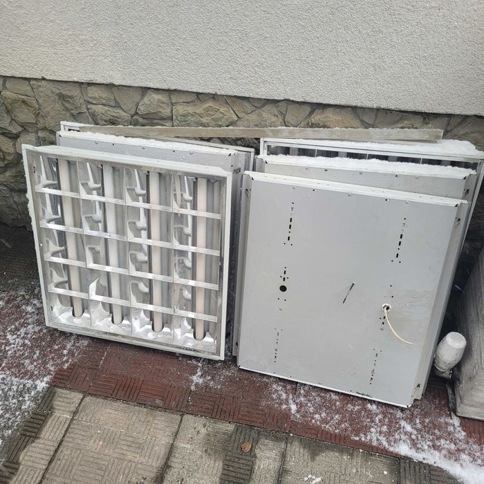 Світильники під армстронг