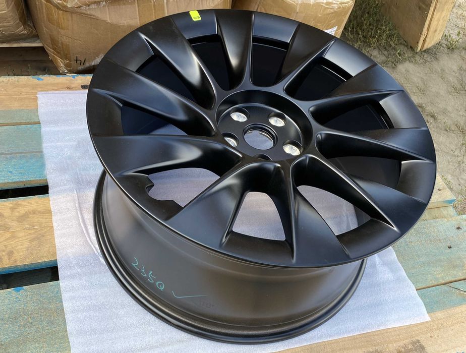 Диск колісний R20 Tesla Model Y