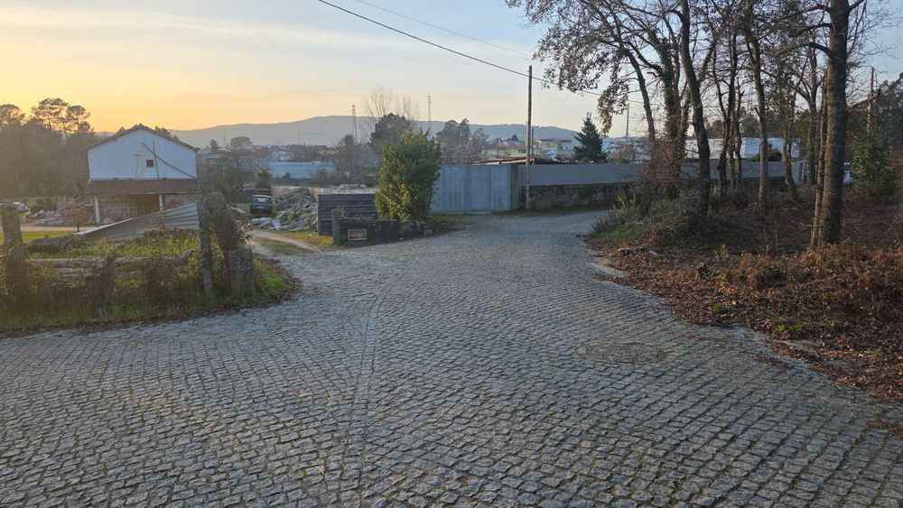 Lote casa movel,5 mil euros de entrada