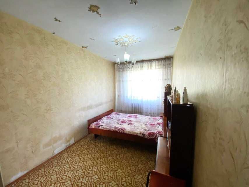 Продаю 3-кімнатну квартиру в районі ПТЗ, вул. Південна.ц6