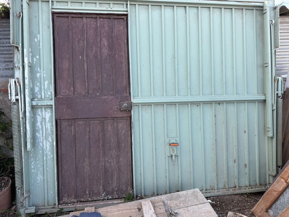 Portao Garagem basculante com porta
