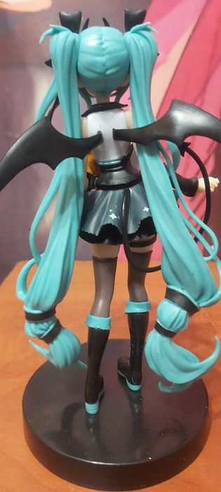 Figurka anime hatsune miku diabełek