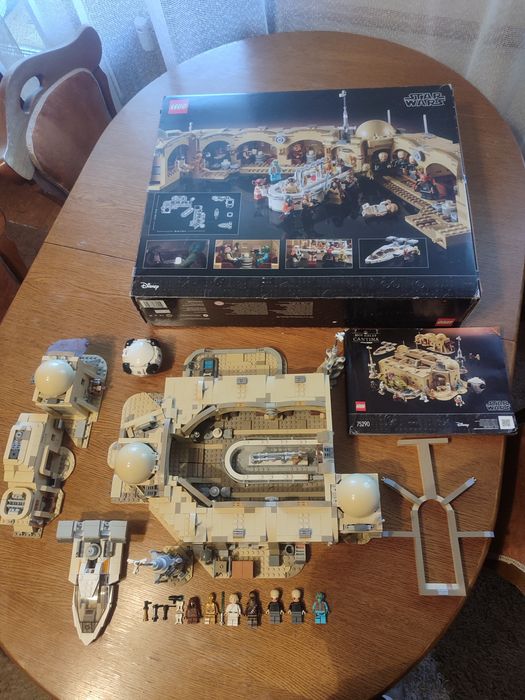 LEGO star wars 75290 kantyna mos eisley