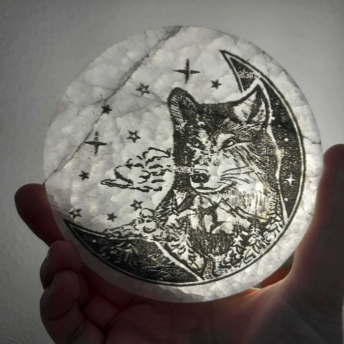 Placas de selenita gravadas a laser64730033508355123