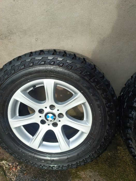 Jantes 17 Bmw com pneus usados para todo o terreno para despachar