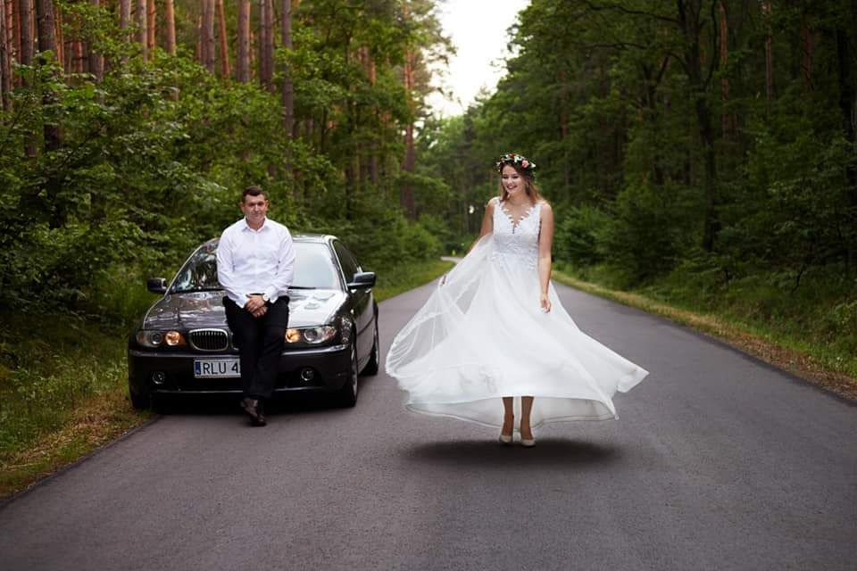 Suknia Ślubna + długi welon