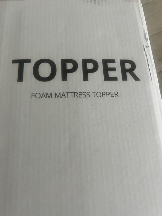 Nakladka ma materac topper