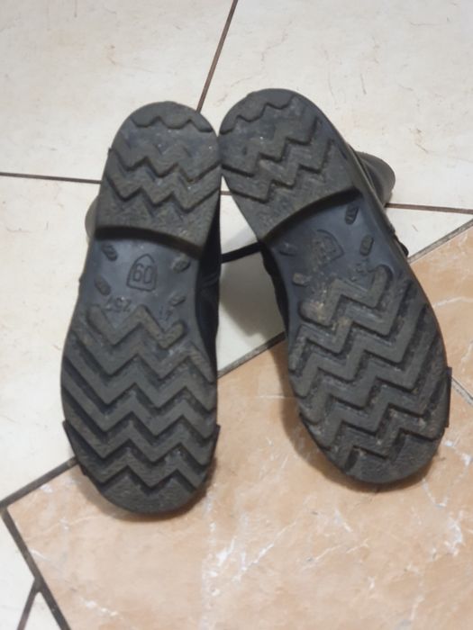Buty wojskowe czarne r. 41 skórzane