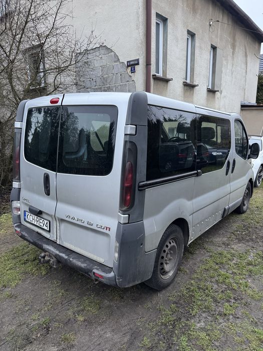 Opel Vivaro 2004 1.9 tdi 9 osobowy