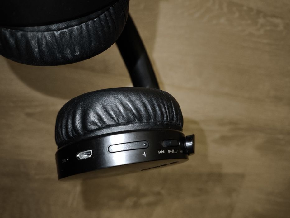 Sony headphones mdr-xb650bt Bluetooth