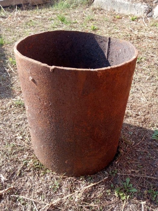 Ёмкость (кормушка) для скота