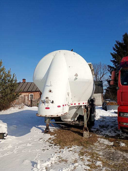 Cysterna Feldbinder.        Tara 4T