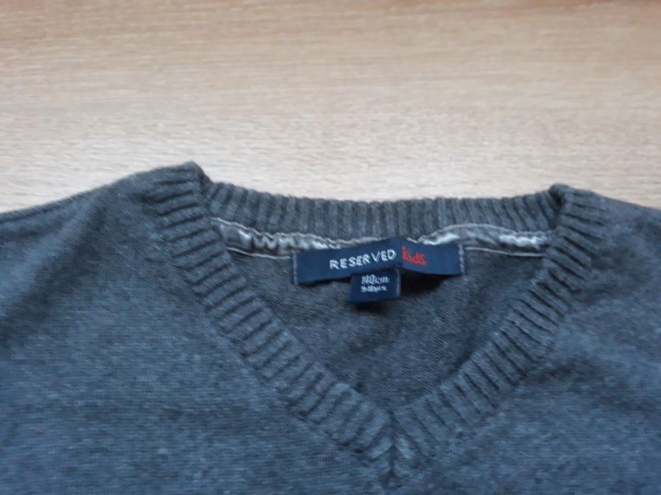 Sweter chłopięcy Reserved 140 cm