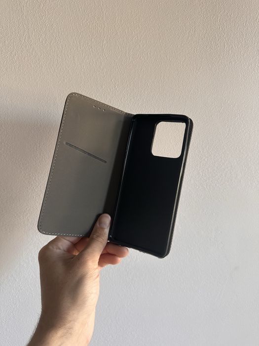 Etui z klapką zamykane czarne do MOTOROLA EDGE 40 NEO