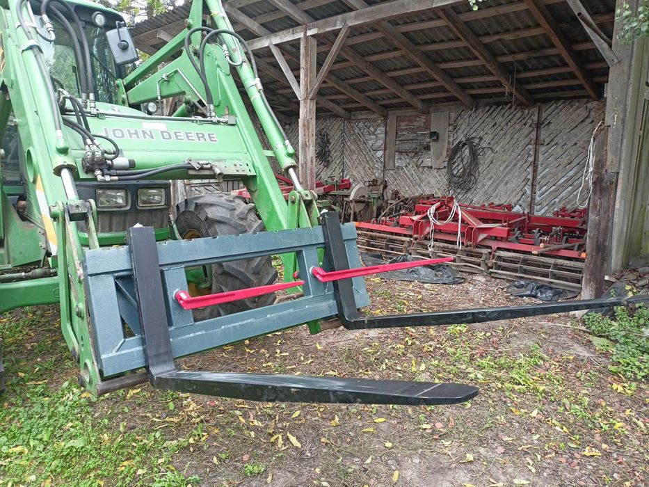 Paleciak/ Widły do palet 120cm do Tura ciągnika Euroramka SMS Mailleux