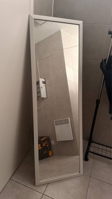 Дзеркало з опорою повний зріст