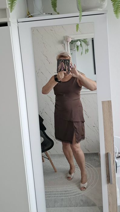 Nowe sukienki na okazje xl