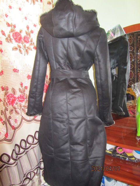 НОВАЯ Шикарная, легкая и теплая натуральная дубленка