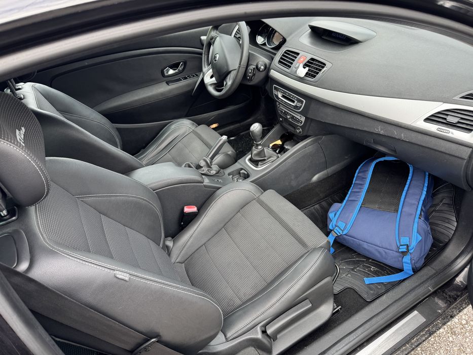 Renault Megane Coupe — photo 3