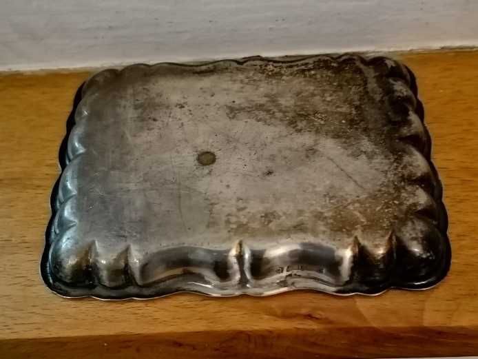 Bandeja vintage, retangular, em casquinha Topázio