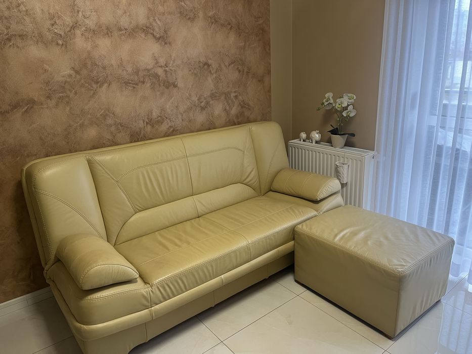 Kanapa +duża pufa 100%skóra  w. Super stanie