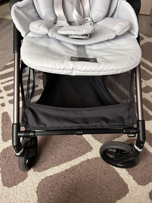 Прогулянкова коляска Cybex Melio