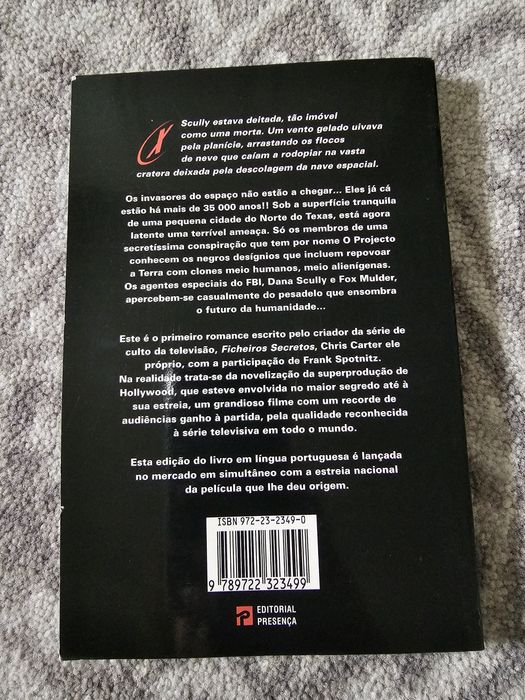 Livro Ficheiros Secretos - The X Files - Enfrentar o Futuro
