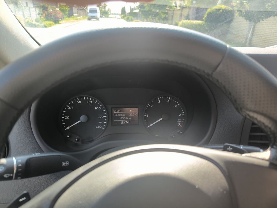 Mercedes Metris / Vito 447 long бус бензин автомат