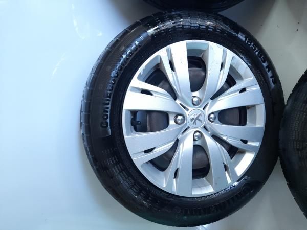 Jante frente direita PEUGEOT 208