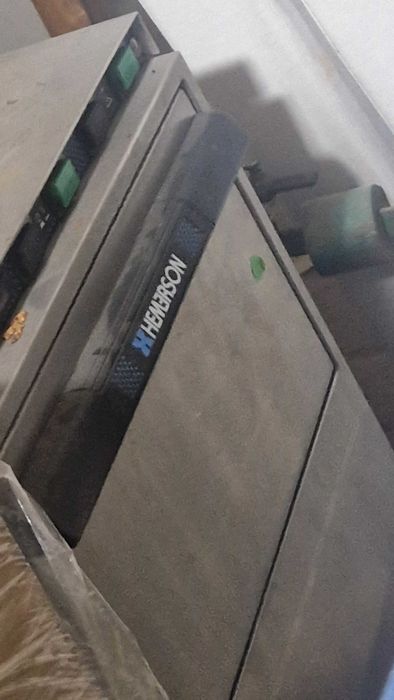 Maquina de lavar chavenas e copos industrial