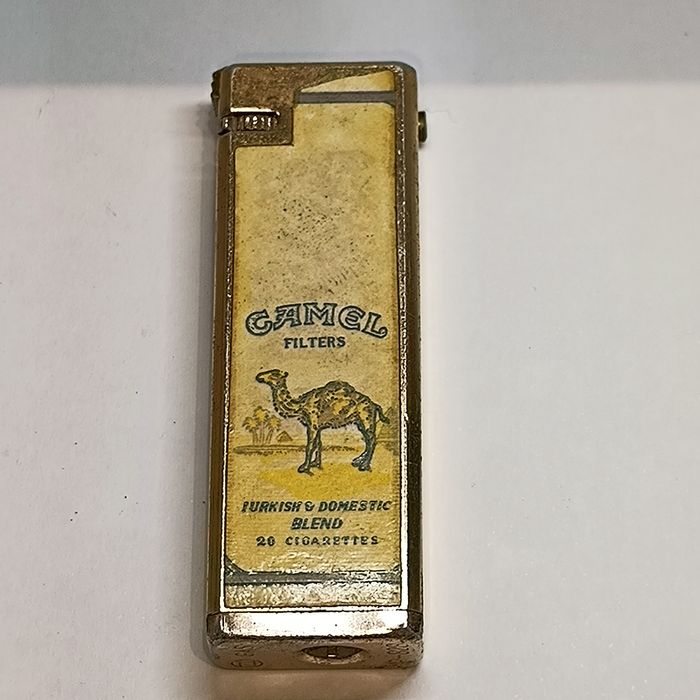 Isqueiro Vintage Camel estado Razoável