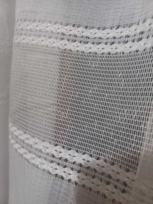 Тюль нова лляна зі смужками