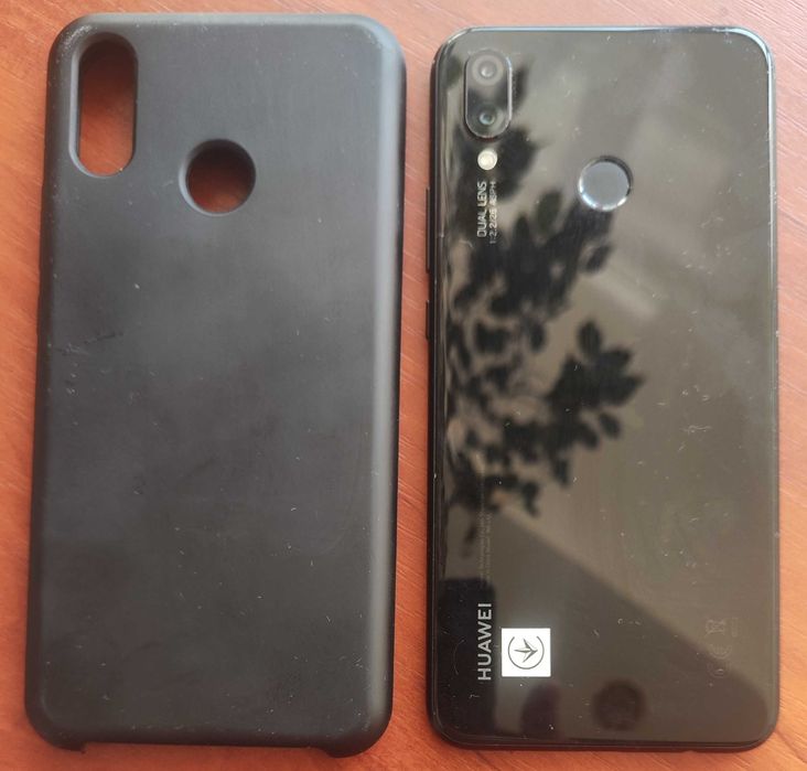Смартфон Huawei P Smart+ 4/64Gb Black (INE-LX1) Рік випуску 2018