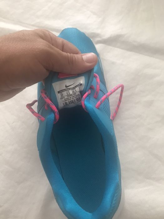 Tenis marca Nike