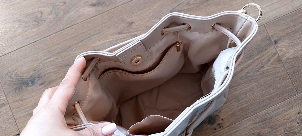 Nowa torebka mohito beż złote okucia