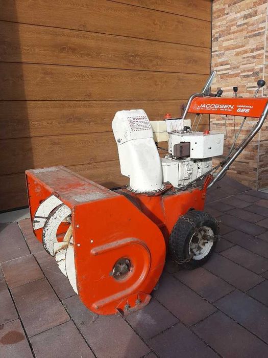 Odśnieżarka spalinowa