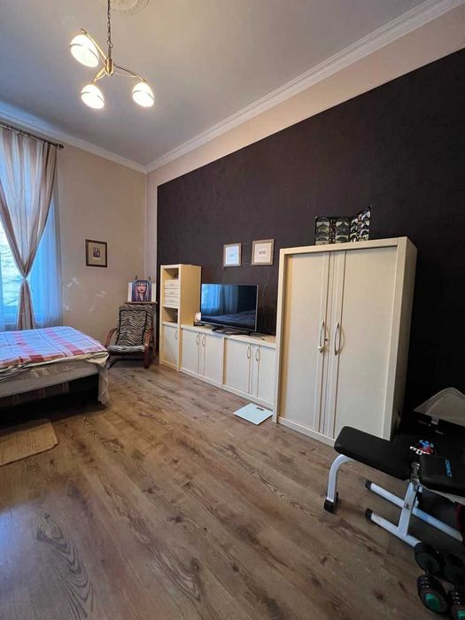 Продаж 2 кімн.квартири в центрі міста