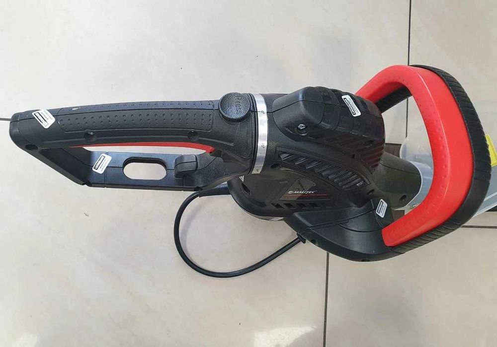 Nożyce do żywopłotu MALTEC GT103039-620W