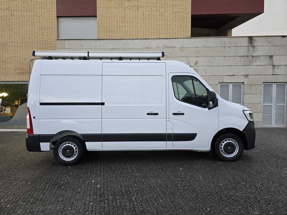Renault Master L2H2 - Teto Alto – C/Grade e Escada - Full Extras - Iva