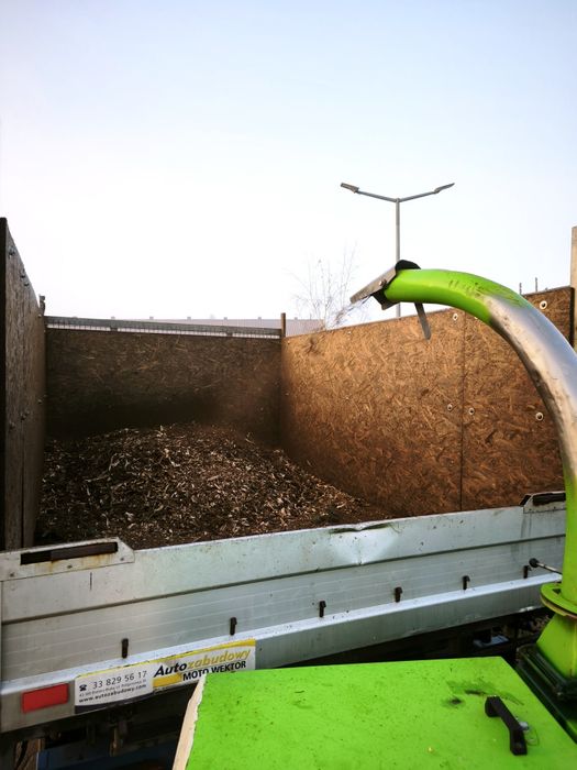 Usługi rębakiem spalinowym Wycinka Drzew