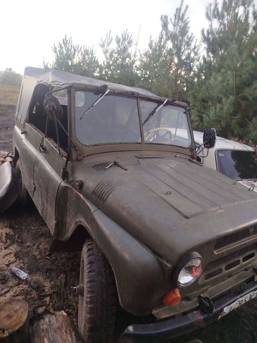 Продам уазік 469