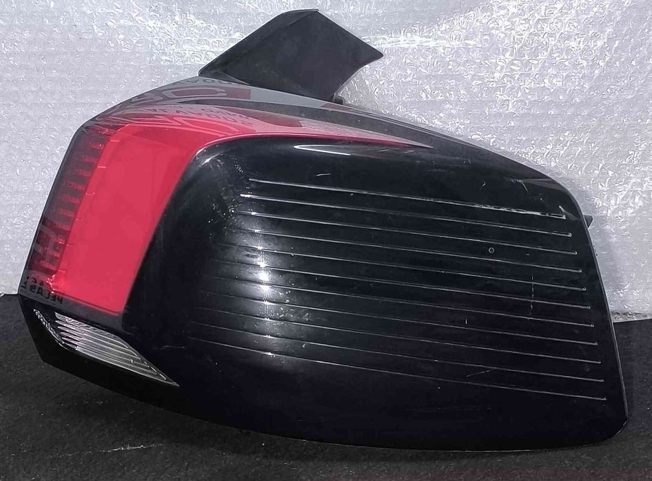 Farolim Direito 9811028180 - PEUGEOT 5008 II