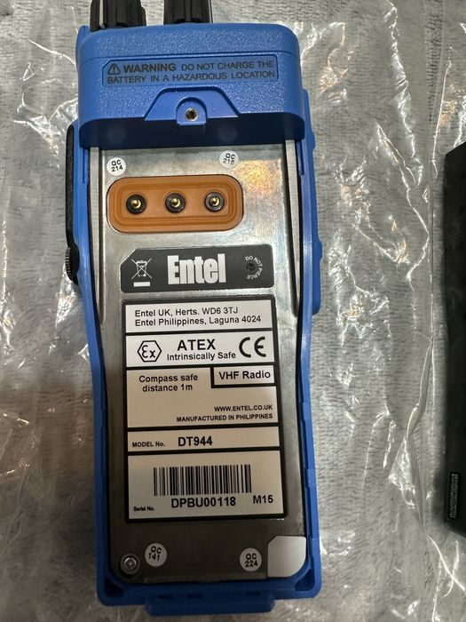 Радиостанция(рация) Entel DT944 VHF Radio