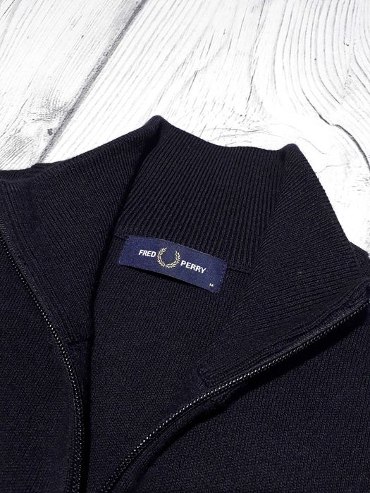 Кофта на замок Fred Perry розмір М